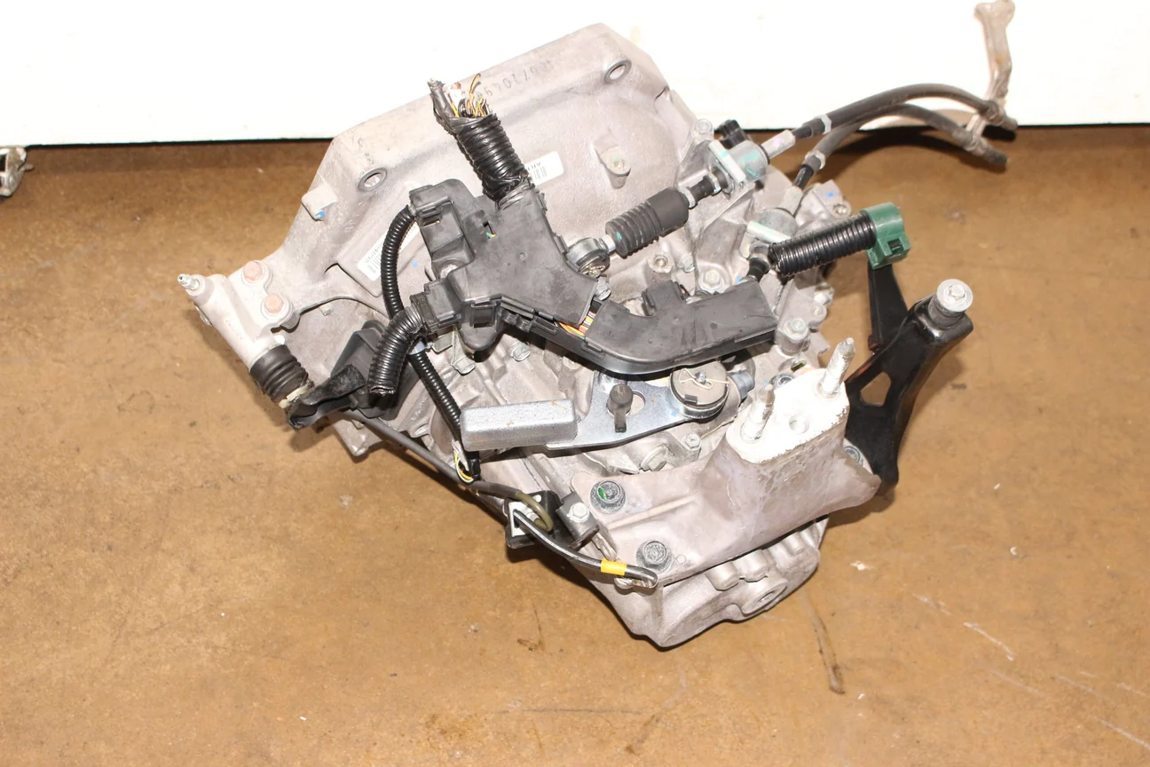 2006 2007 2008 2009 2010 2011 Honda Civic Manual Transmission 1.8L R18A JDM - Image 2