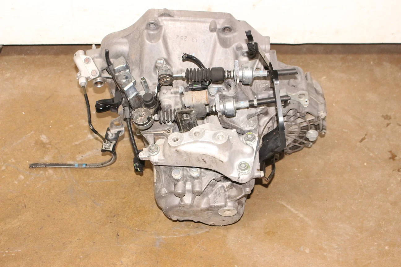 2009-2014 Acura TSX Manual Transmission 6-Speed SM5M 2.4L 4 CYL K24Z3 JDM K24A - Image 2